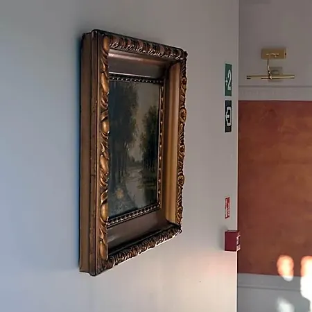 Готель The Lord Гент