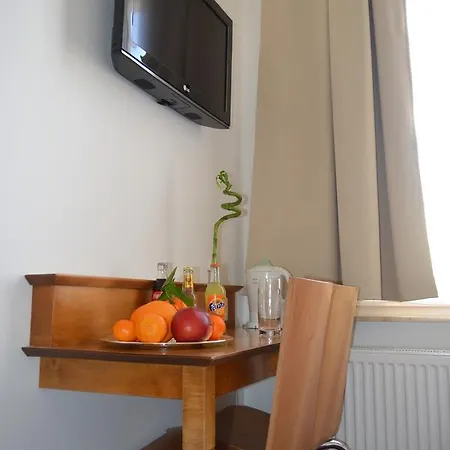 فندق The Lord 2*